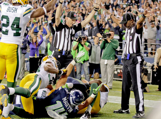Seattle Seahawks, Green Bay Packers, Referees Seattle Seahawks, Green Bay Packers, Referees